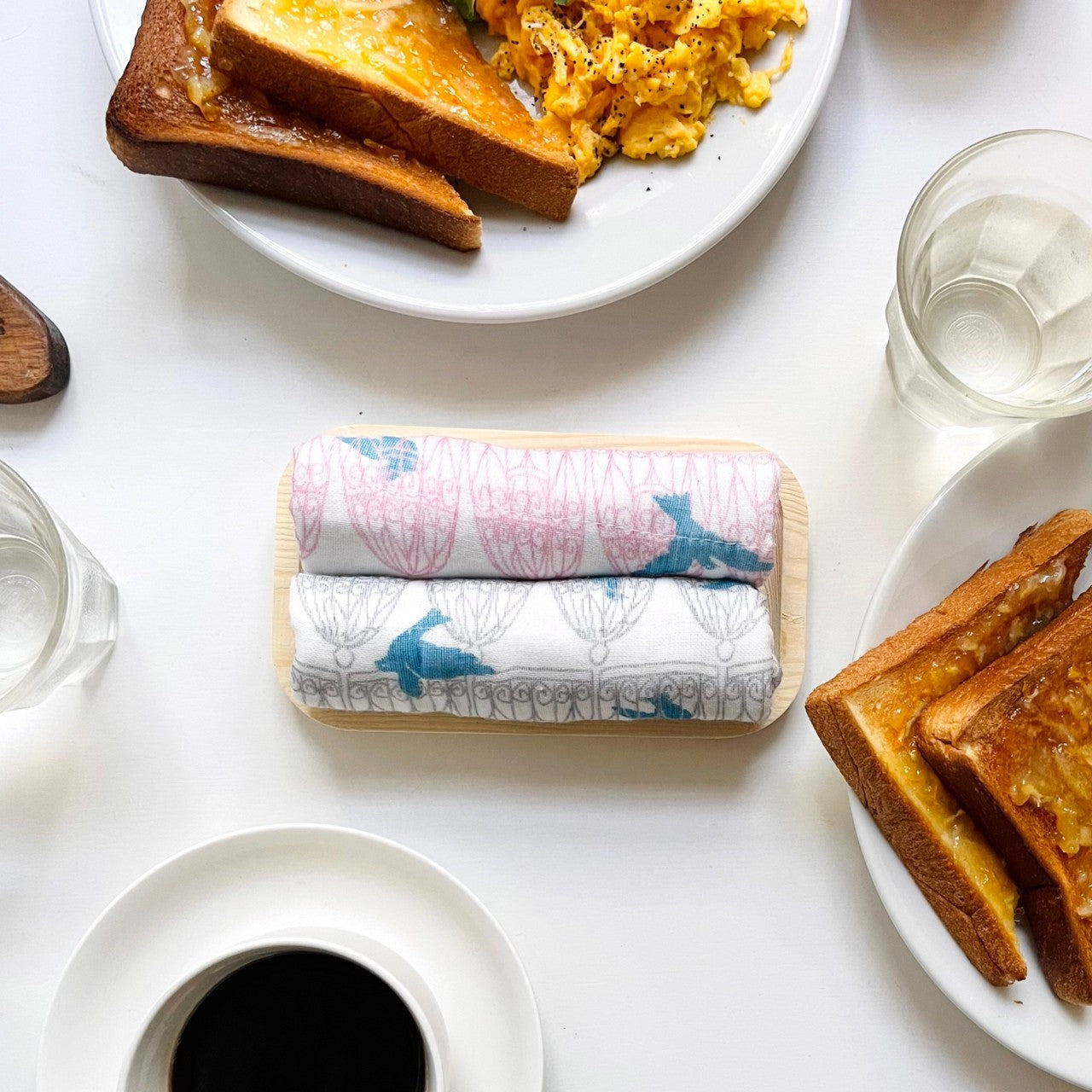 Shirayuki Japanese Fine Mesh Kitchen Cloth - Pink Blue Birds
