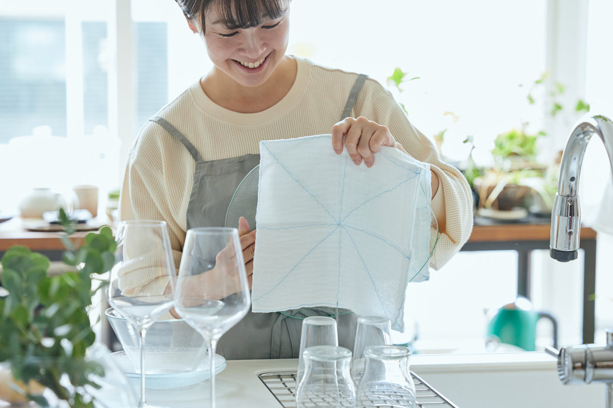 Shirayuki Japanese Glass Cloth - Light Blue